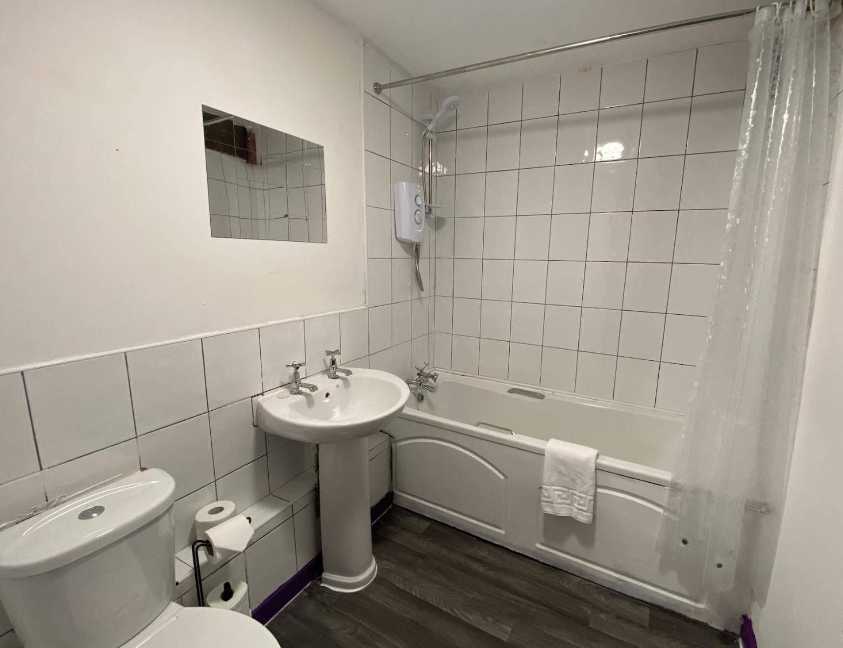 Rainford Gardens By Ustay Aparthotels Liverpool Extérieur photo